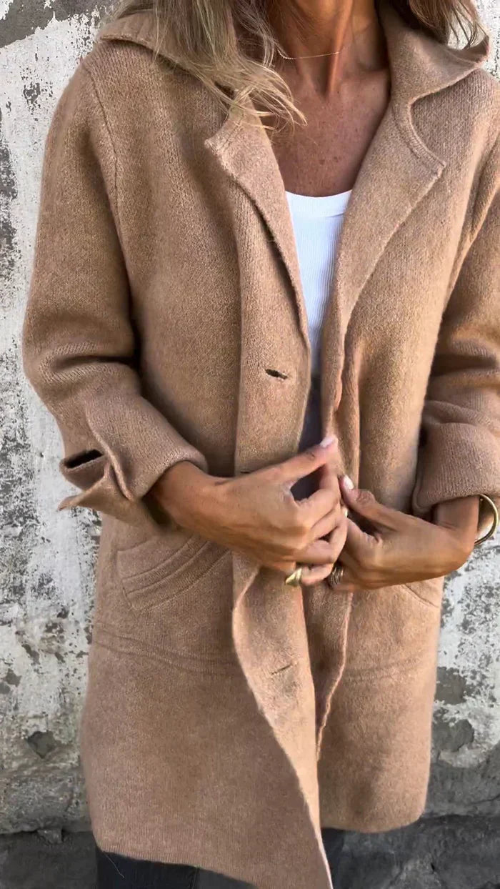 Alma | Elegant Lang Kåpe