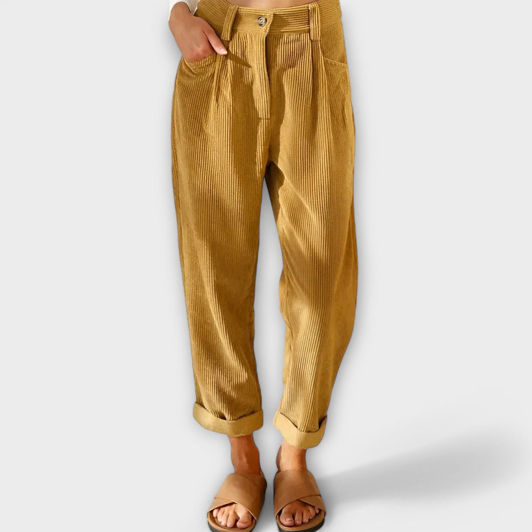 Moderne jeans med stilige bånd