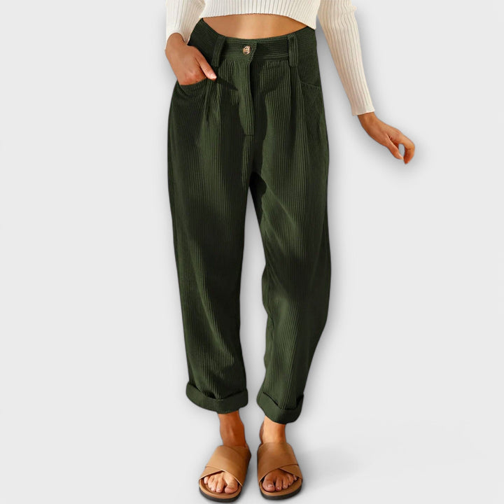 Moderne jeans med stilige bånd